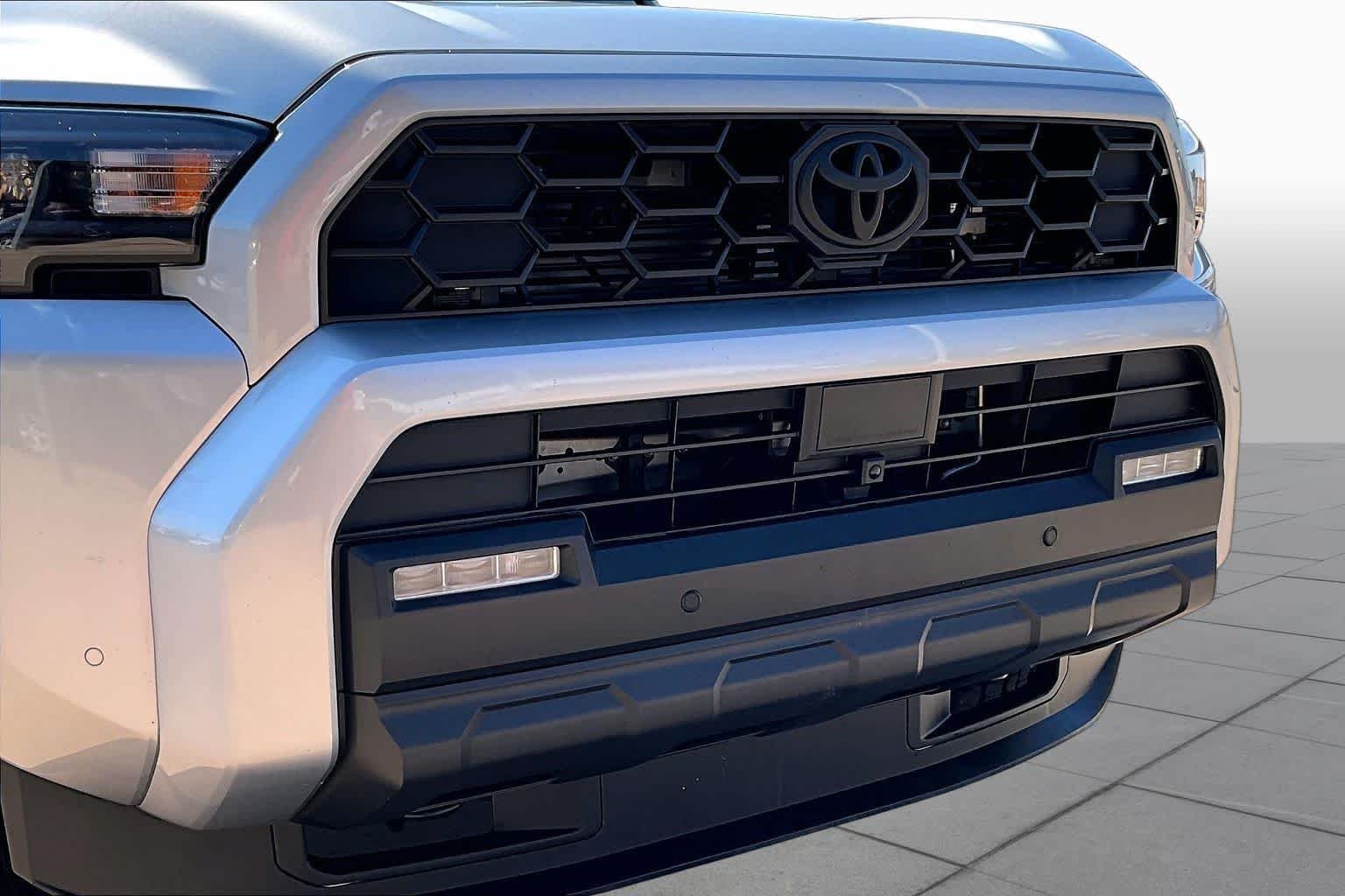 Certified Used 2025 Cutting Edge Toyota Hybrid TRD Off Road image 28