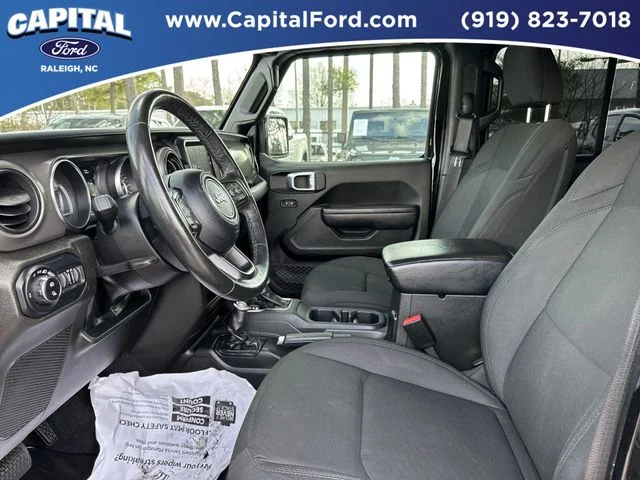 Used 2022 Black Jeep Willys image 17