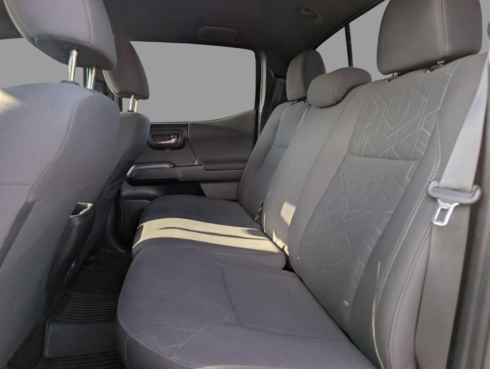 Used 2019 Super White Toyota TRD Off-Road image 35