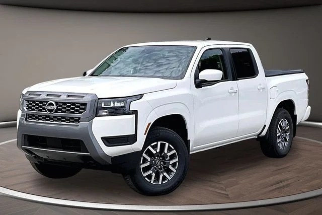 2026 Nissan Frontier SV Crew Cab 4X4 SWB's photo