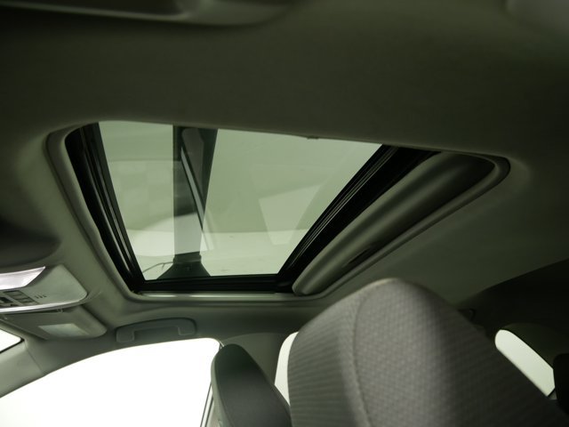 Used 2022 White Toyota XLE w/ Weather Pkg & Convenience Pkg image 11