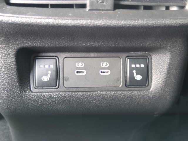 Certified Used 2025 Black Nissan Platinum image 18