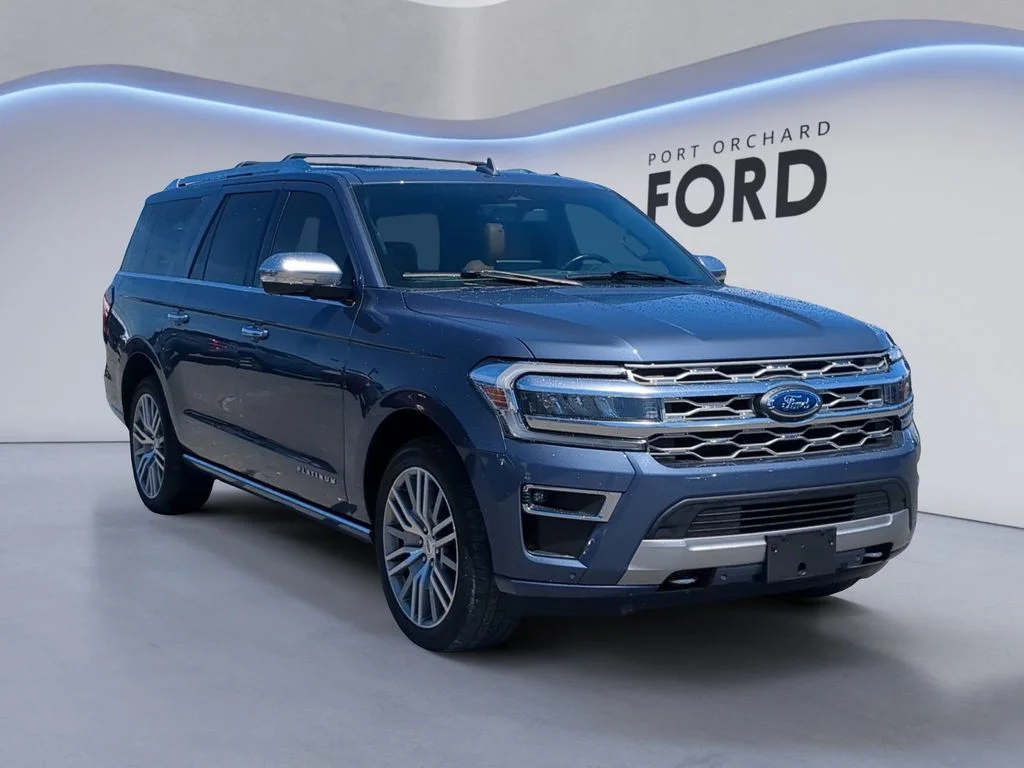 Used 2022 Blue Ford Platinum image 9