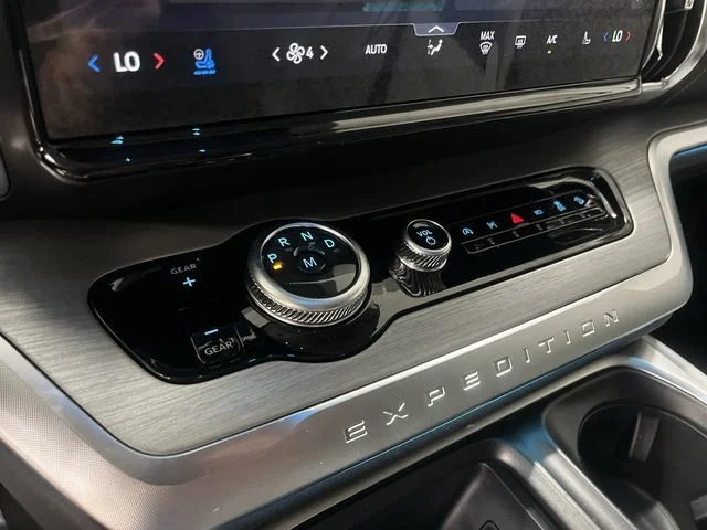 New 2027 Blue Ember Metallic Ford Platinum image 21