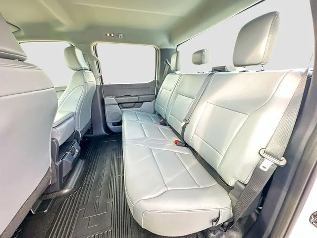 New 2026 Oxford White Ford XL image 16