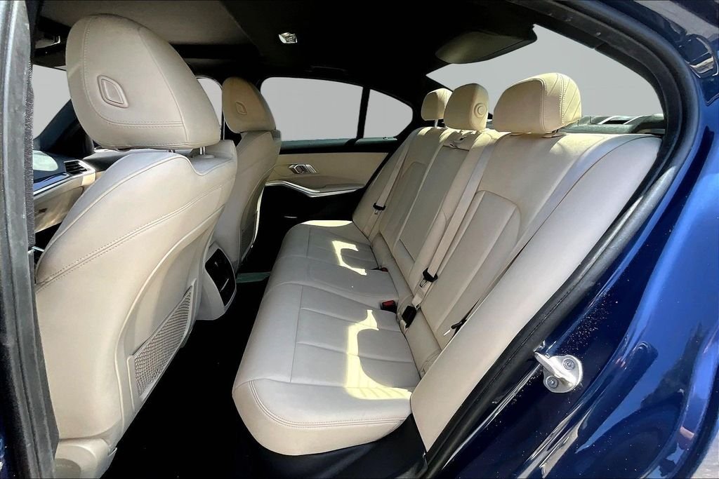 Used 2021 Blue BMW 330i image 23