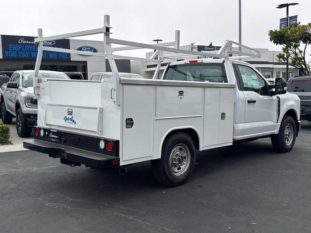 New 2026 Oxford White Ford F-250® XL image 3