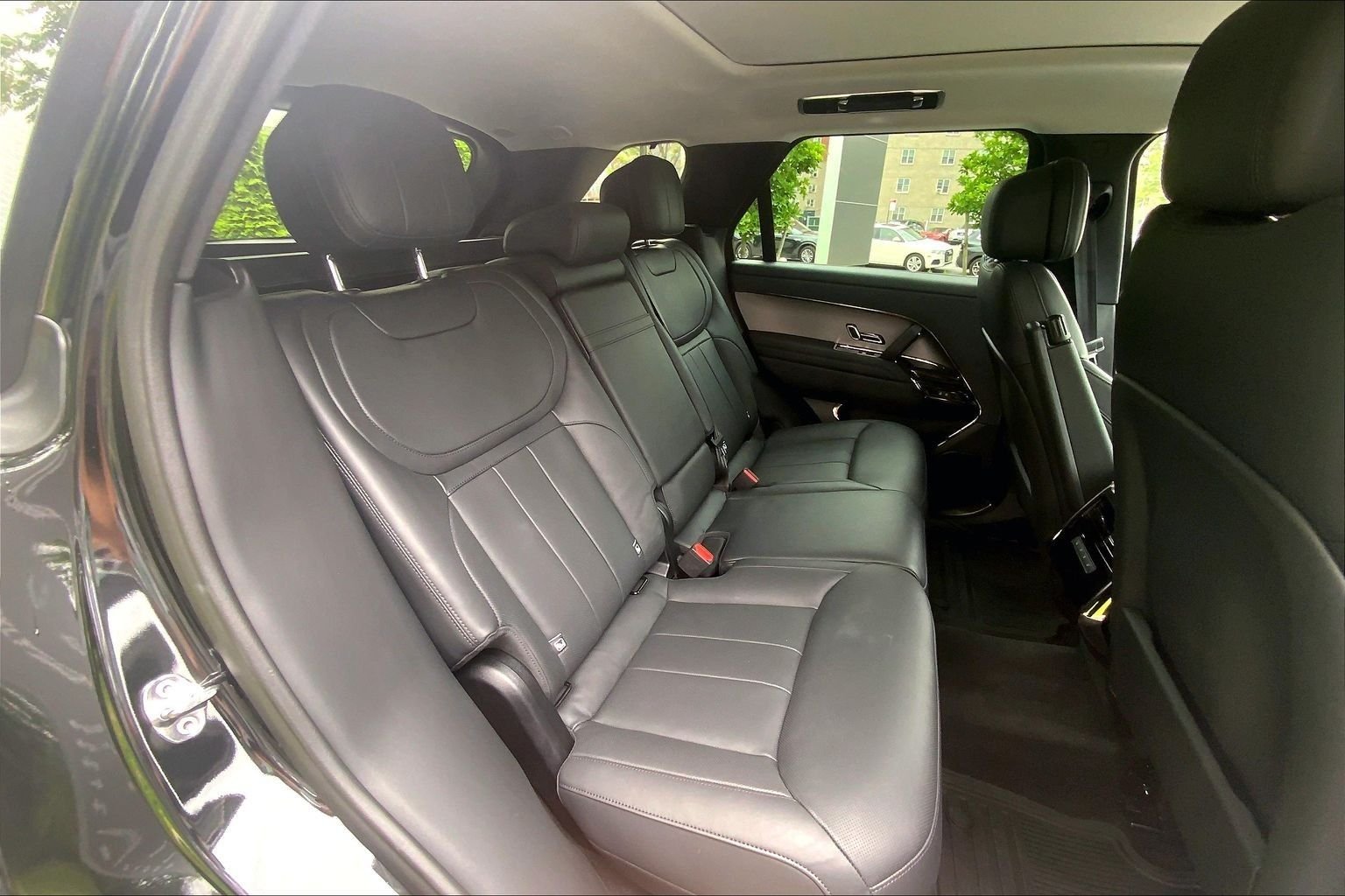 Certified Used 2024 Santorini Black Metallic Land Rover SE image 19