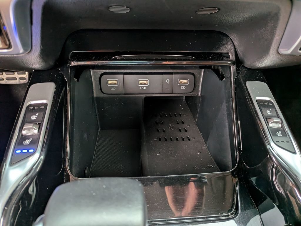 Used 2023 Green Kia X-Line SX Prestige image 34