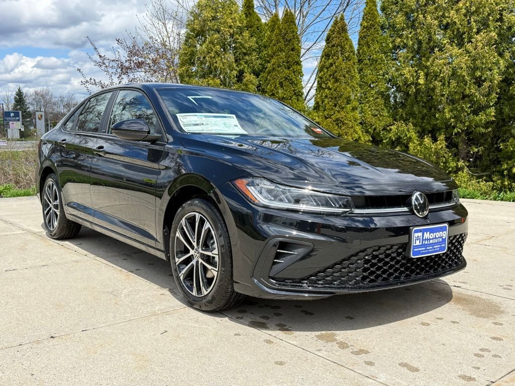 New 2026 Black Volkswagen 1.5T Sport image 1