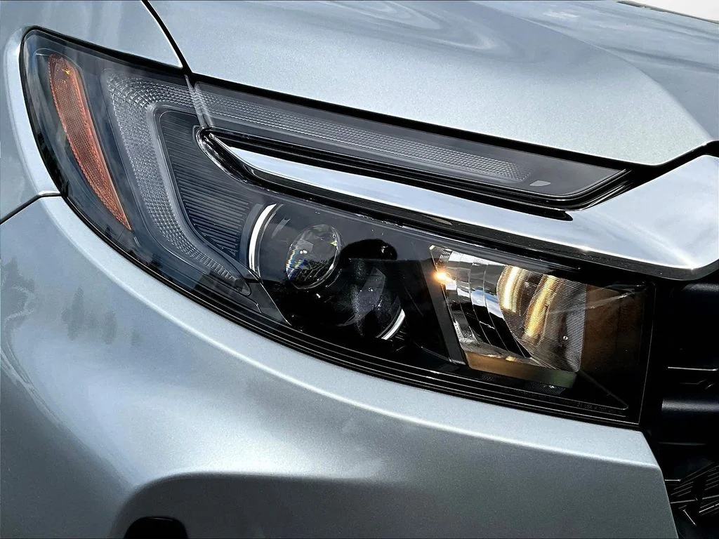 New 2026 Solar Silver Metallic Honda RTL image 27