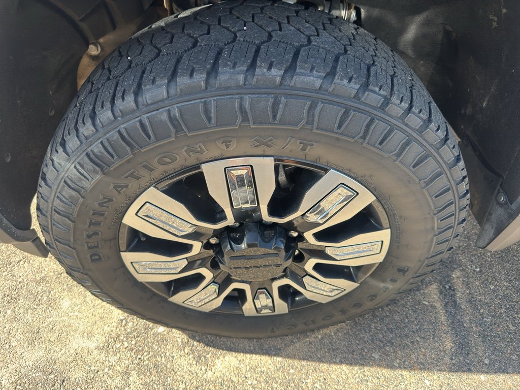 Used 2025 Downpour Metallic GMC Denali image 29