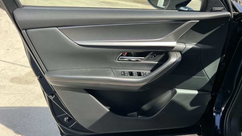 2025 Mazda CX-90 Premium Package - Photo 39