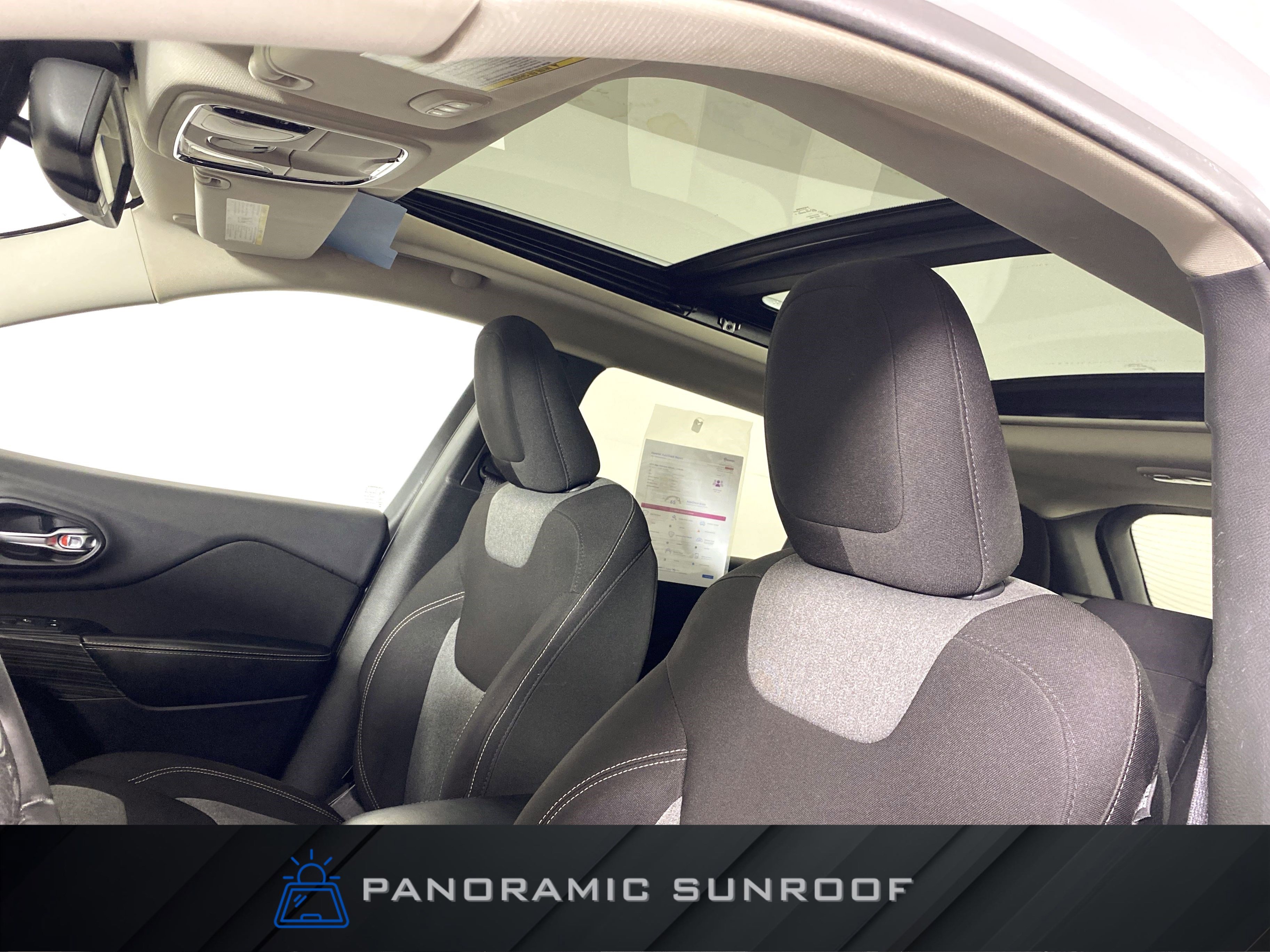 Used 2014 Jeep Cherokee Latitude with VIN 1C4PJMCSXEW121834 for sale in Alliance, OH