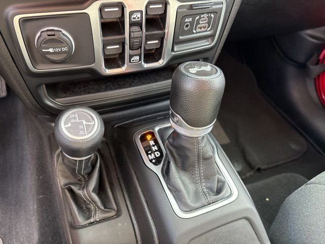 Used 2025 Red Jeep Sahara image 23