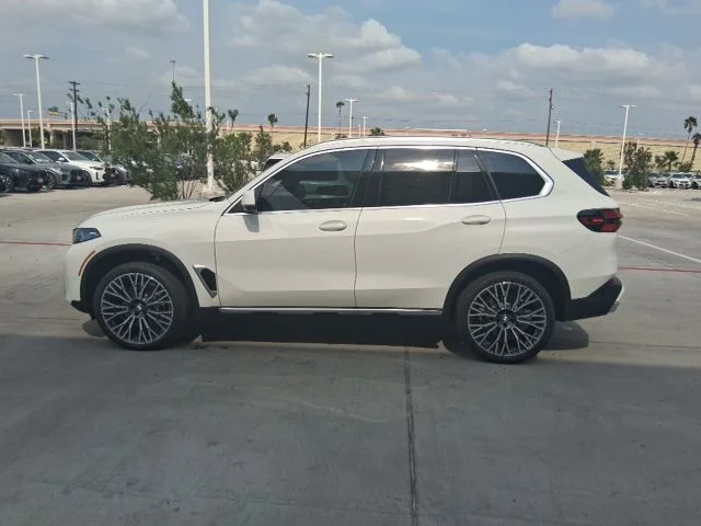 2026 BMW X5 40i - Photo 8
