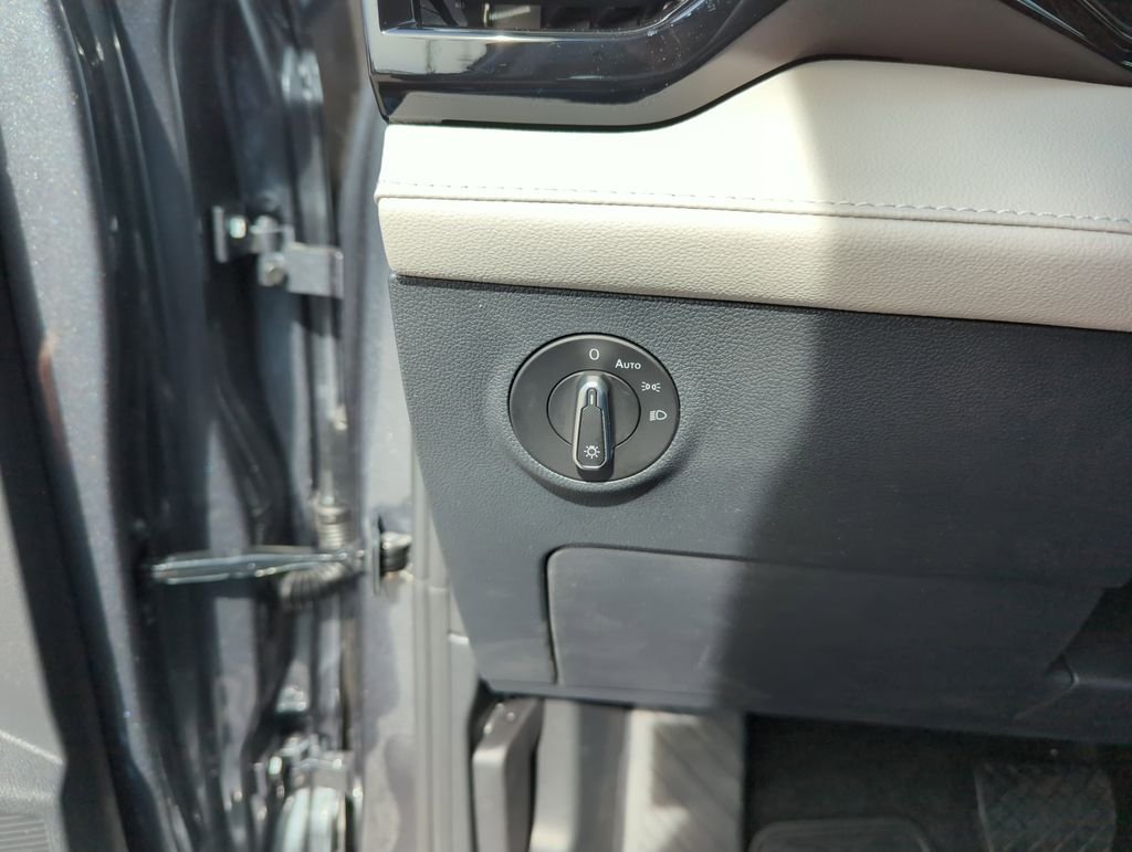 New 2026 Gray Volkswagen 1.5T S image 20
