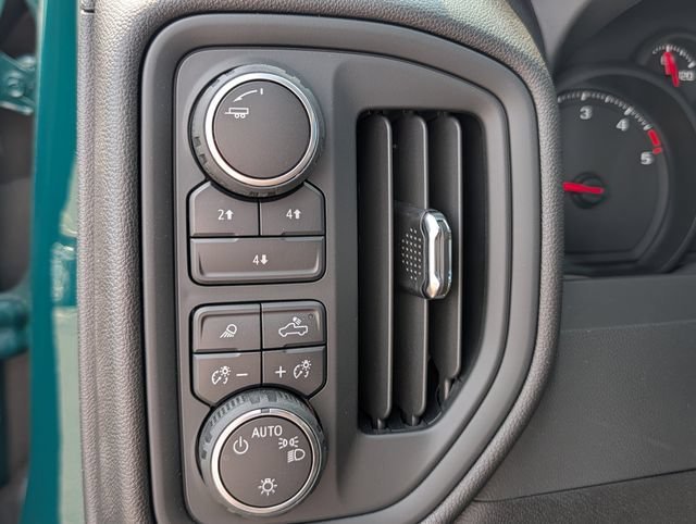 2025 Chevrolet Silverado 3500 HD Work Truck - Photo 11