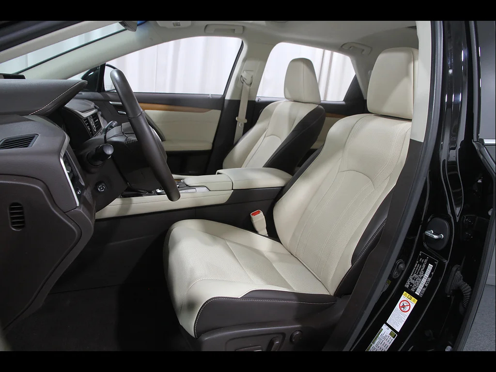 Used 2017 Obsidian Lexus Premium NAV AWD image 5