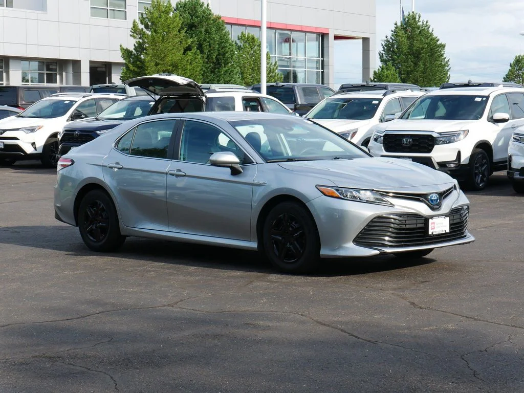 Used 2020 Silver Toyota LE image 2