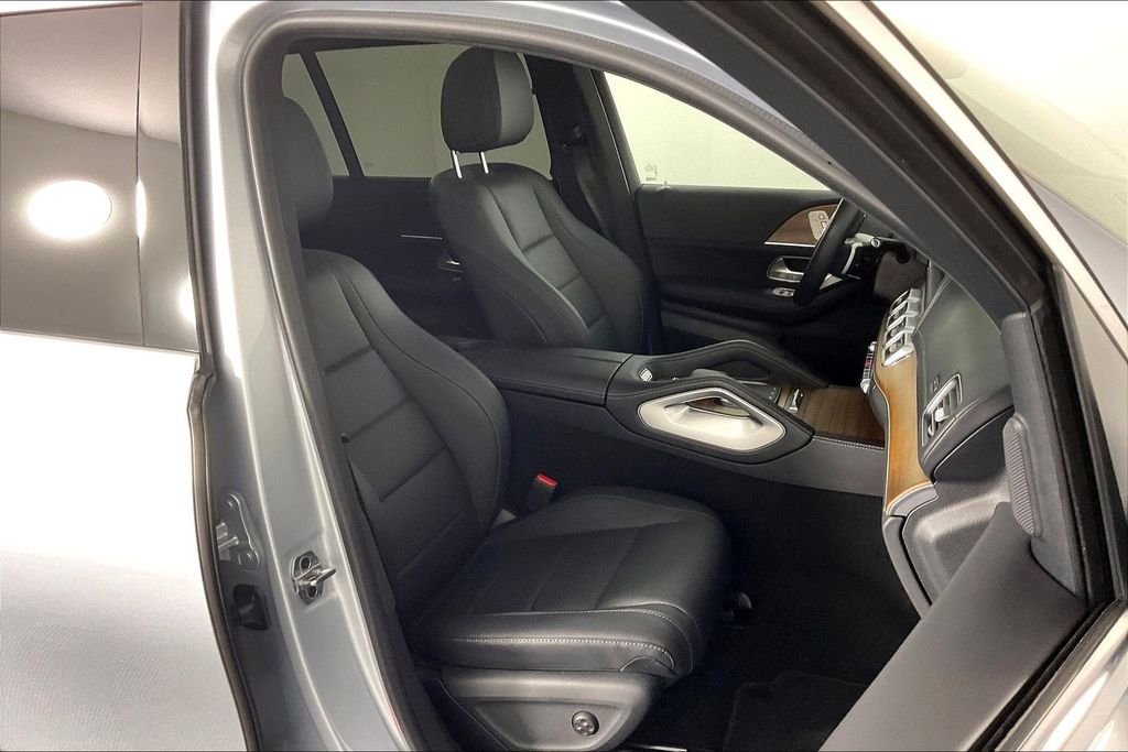2025 Mercedes-Benz GLS Base - Photo 7
