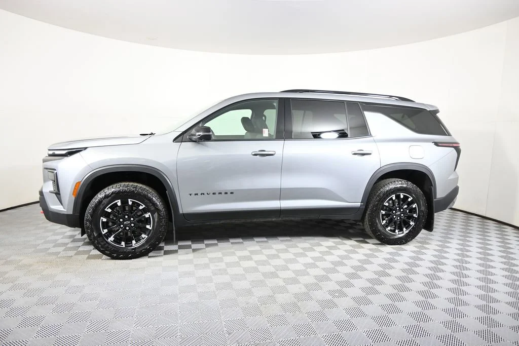 Used 2026 Chevrolet Traverse Z71 with VIN 1GNEVJKS2TJ134610 for sale in Forest Lake, Minnesota