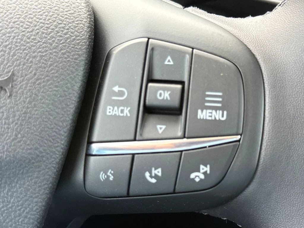 New 2026 White Ford Outer Banks image 32