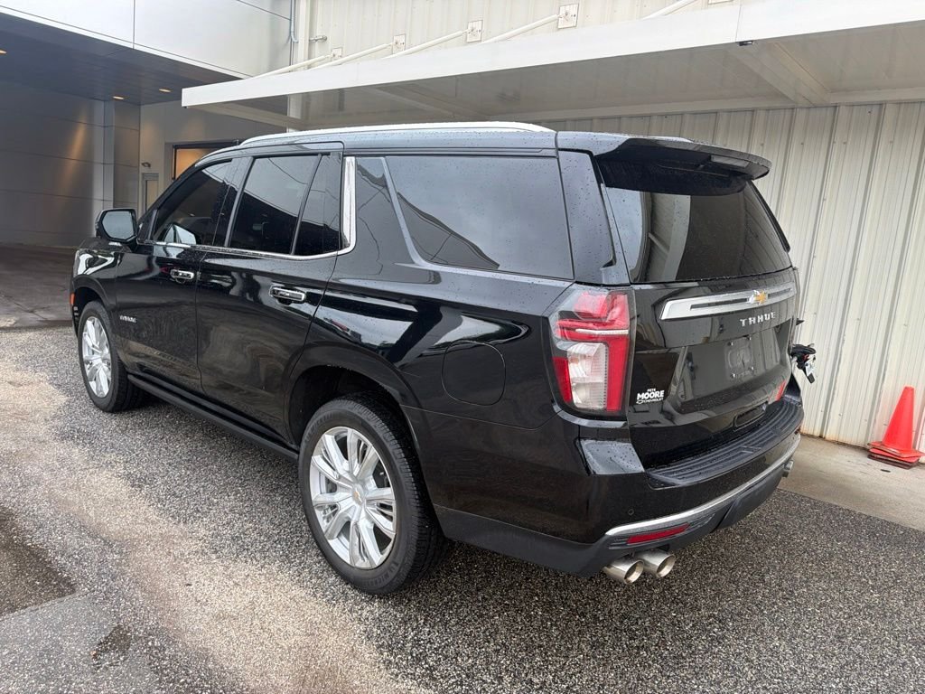 Used 2021 Black Chevrolet High Country image 6