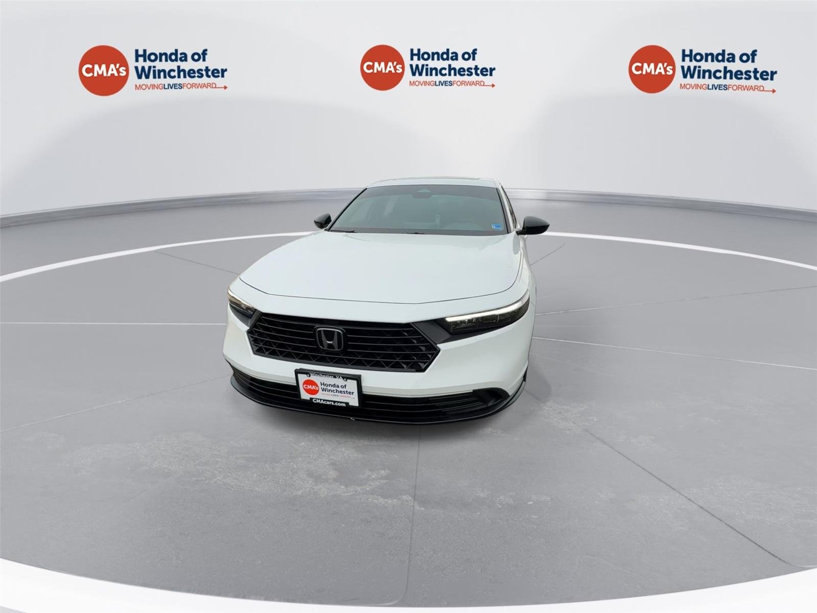 Used 2025 Platinum White Pearl Honda Sport image 3