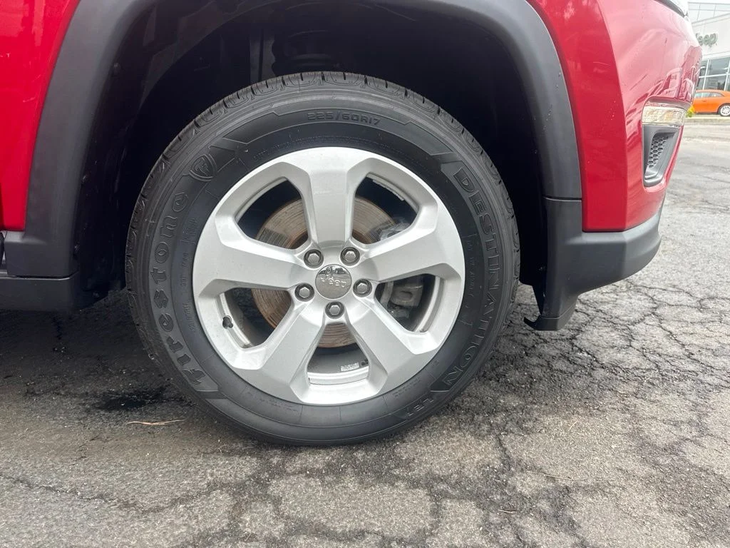 Certified Used 2020 Red Jeep Latitude image 36