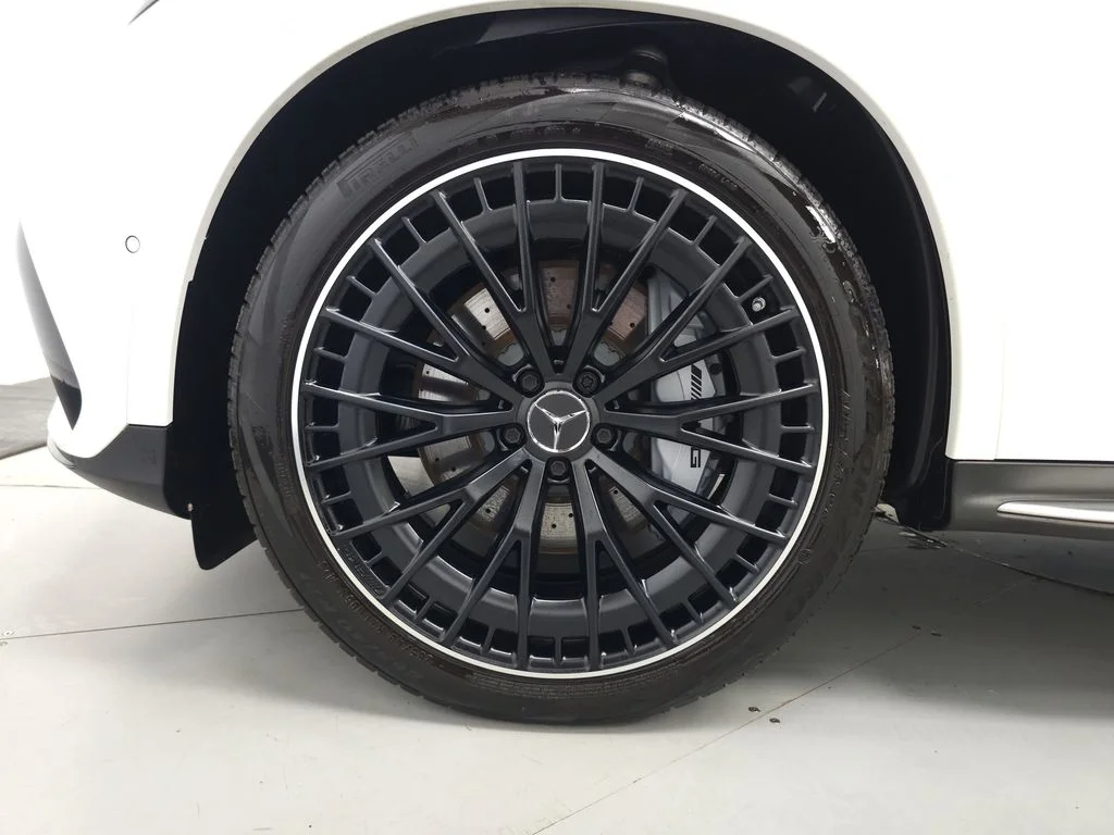 Used 2025 Polar White Mercedes-Benz GLC 43 AMG® image 38