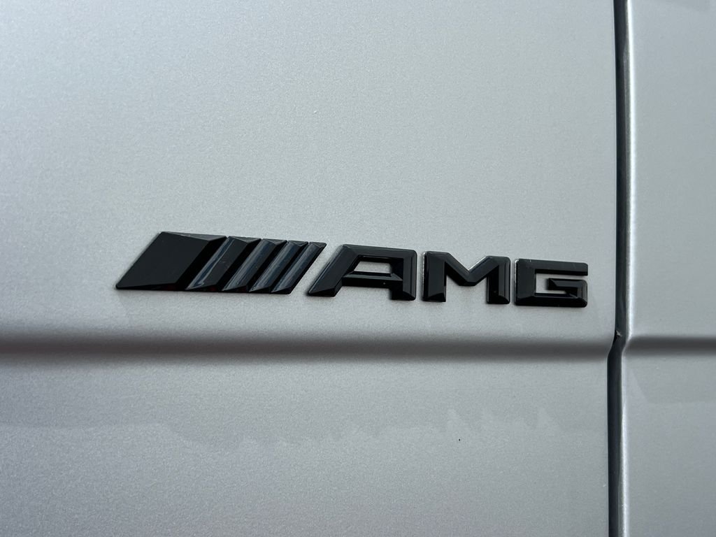 Used 2017  Mercedes-Benz G 550 Squared image 31