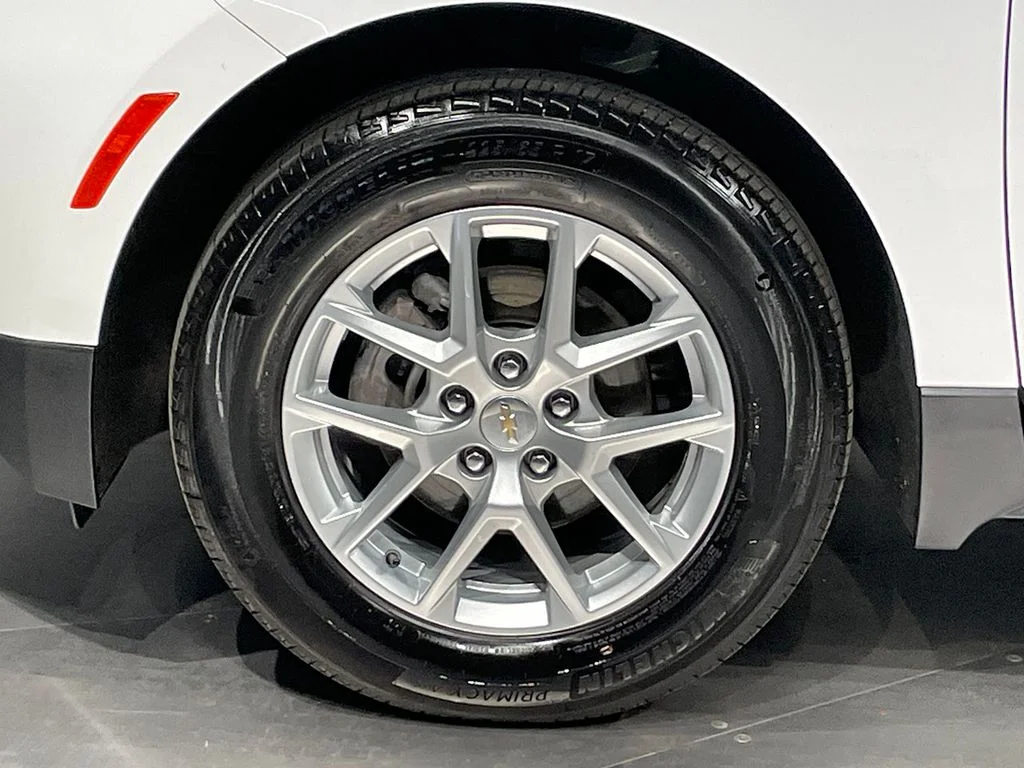 Used 2024 White Chevrolet LS image 35