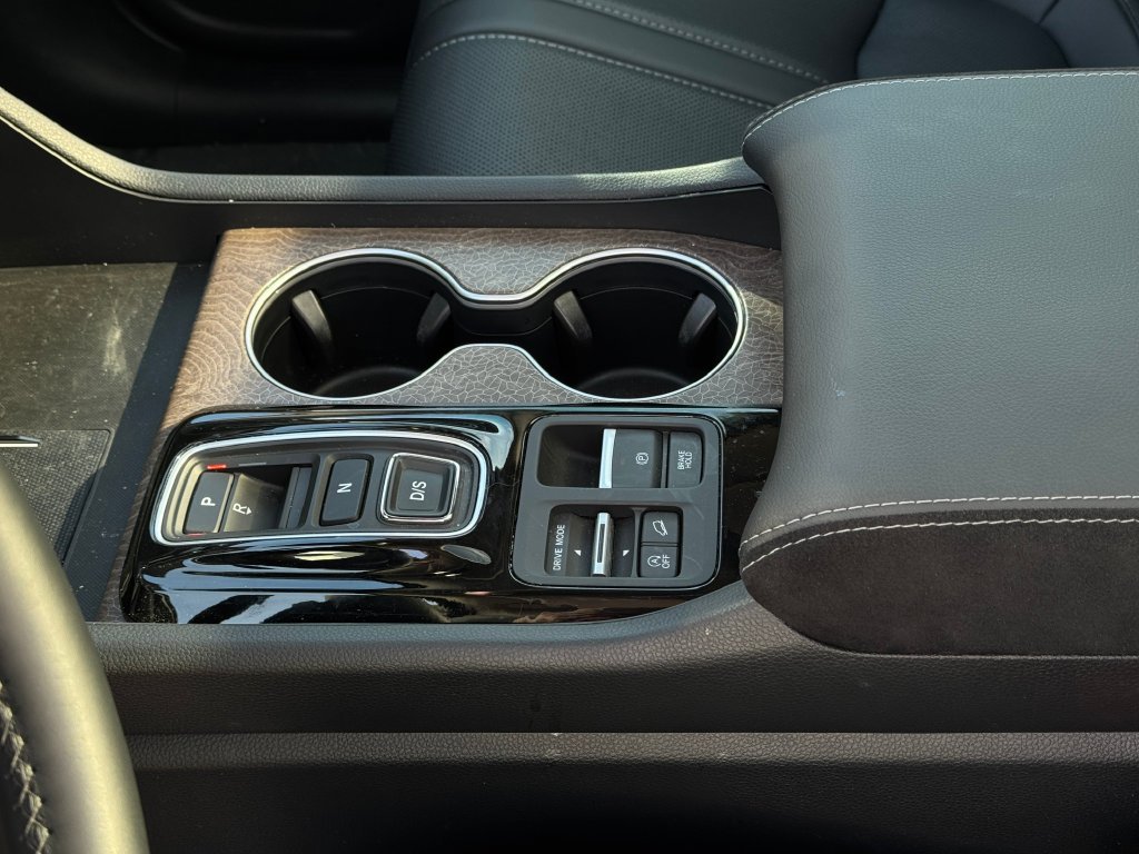 2026 Honda Pilot Elite - Photo 9
