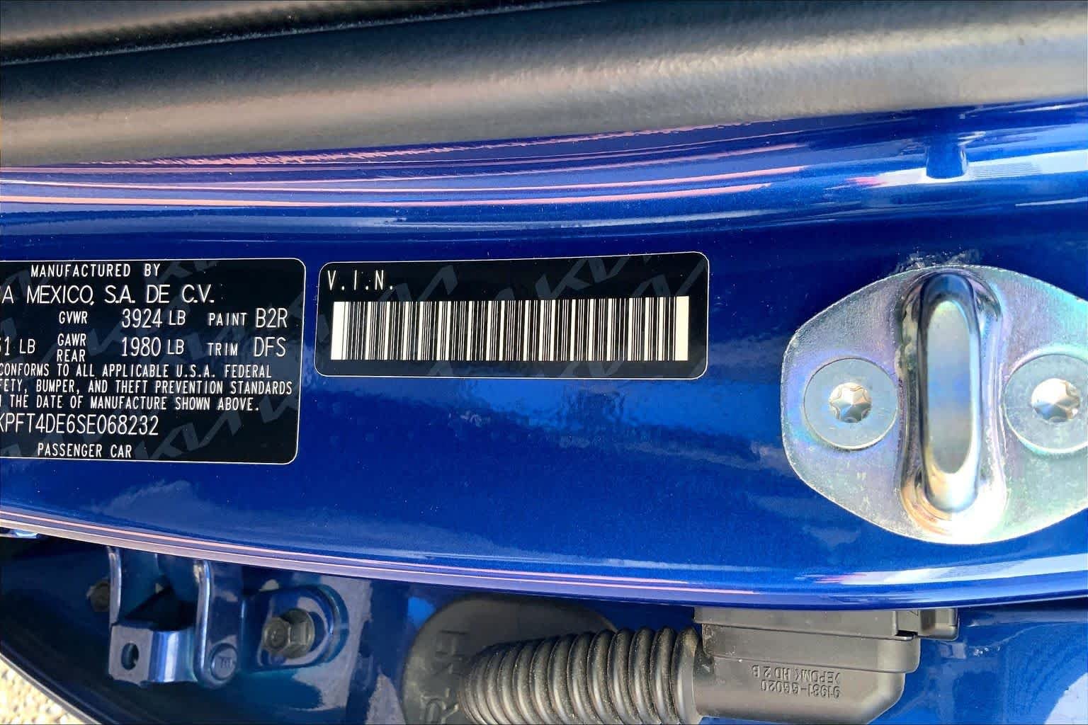 Used 2025 Deep Sea Blue Kia LXS image 33