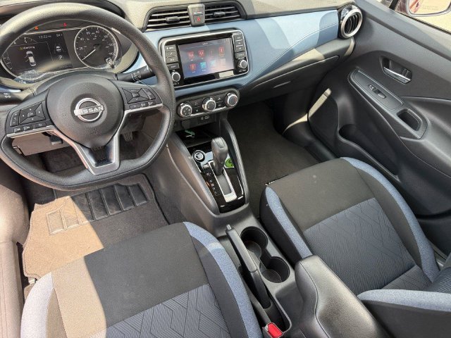 Used 2025 Scarlet Nissan 1.6 SV image 15