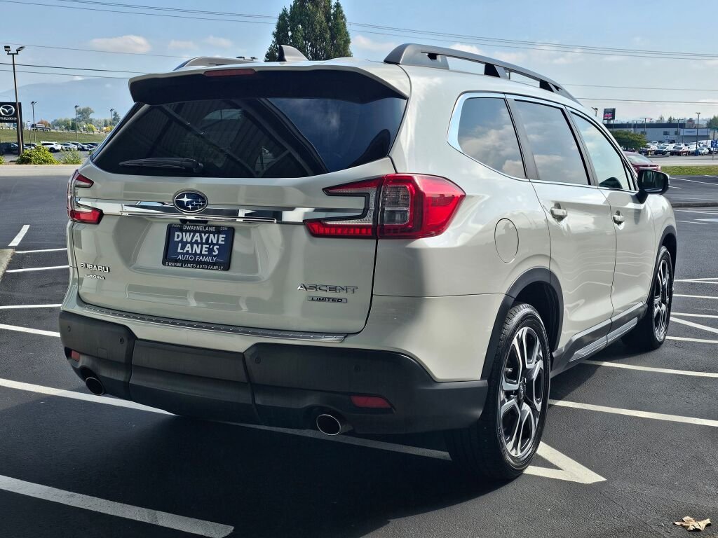 Used 2023 Crystal White Pearl Subaru Limited image 5