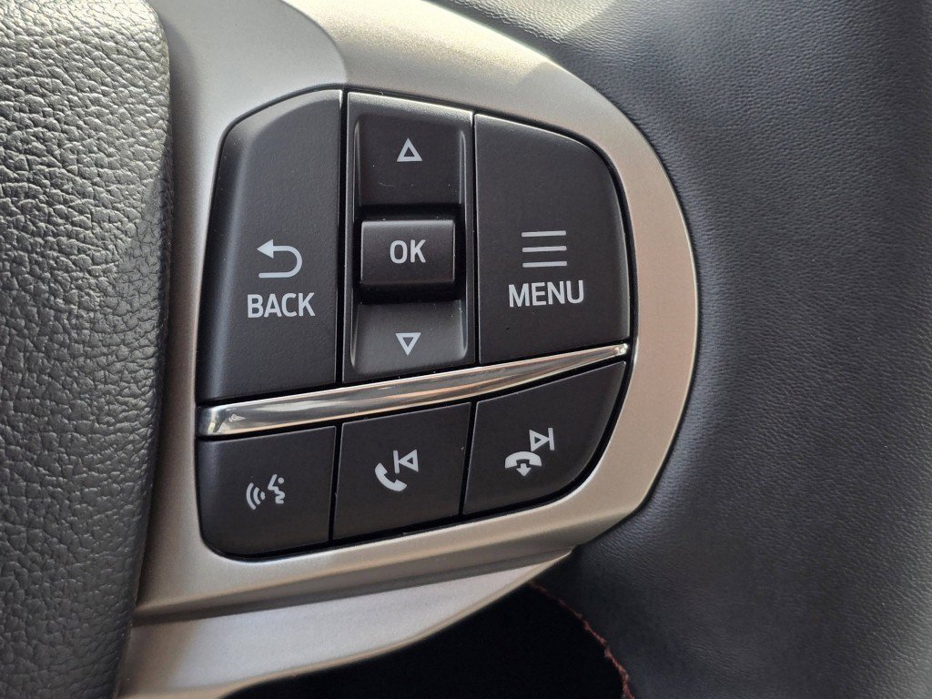 New 2026 Carbonized Gray Metallic Ford Active image 14