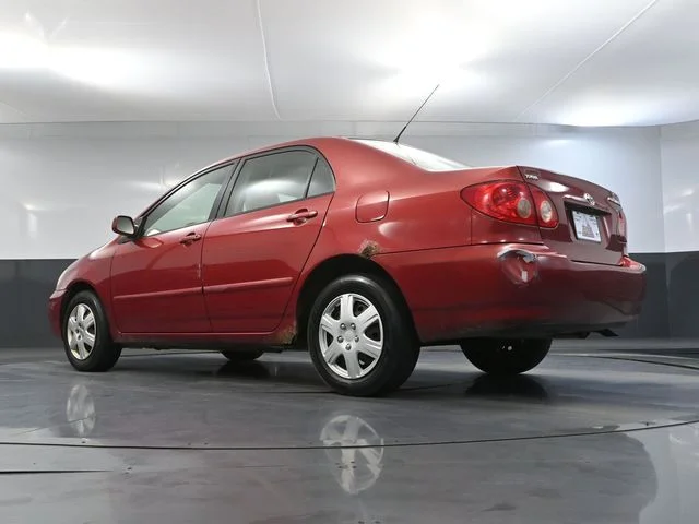 Used 2007 Red Toyota LE image 42