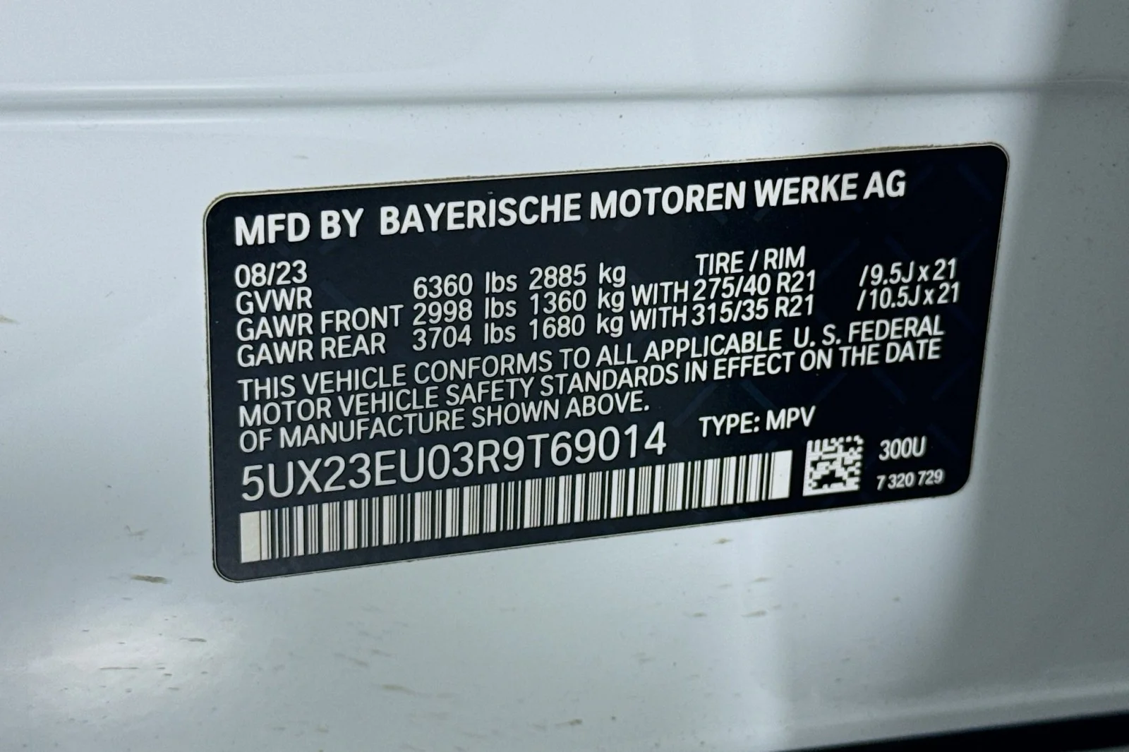 Used 2024 Alpine White BMW xDrive40i image 24