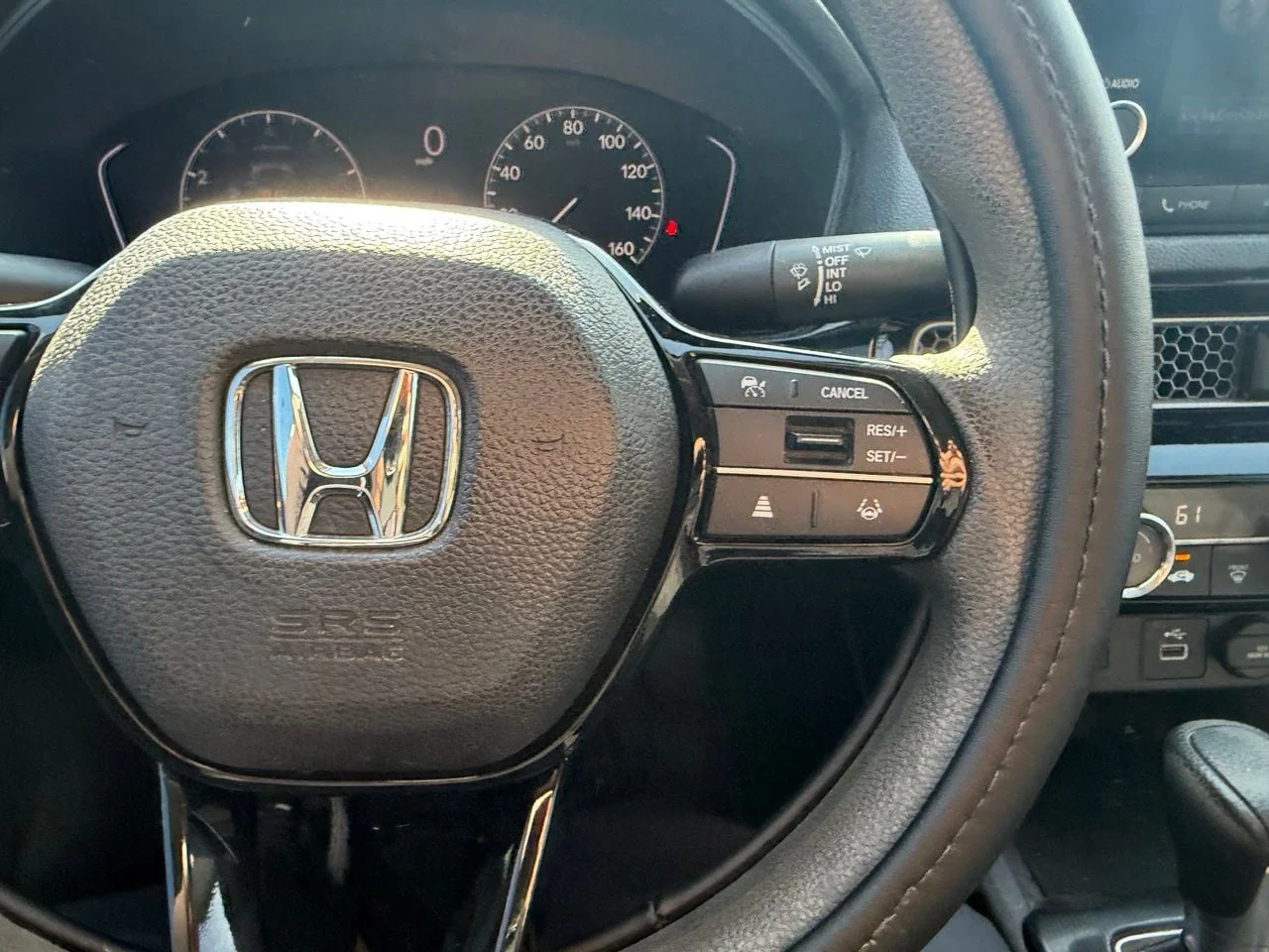 Used 2022  Honda LX image 18