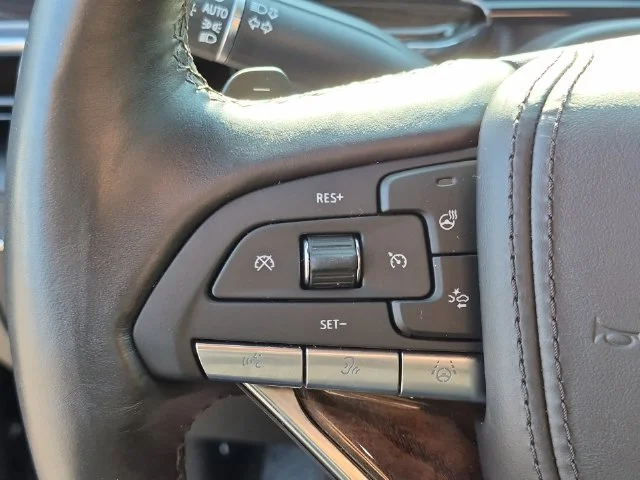 Used 2024 Black Cadillac Sport Platinum image 20
