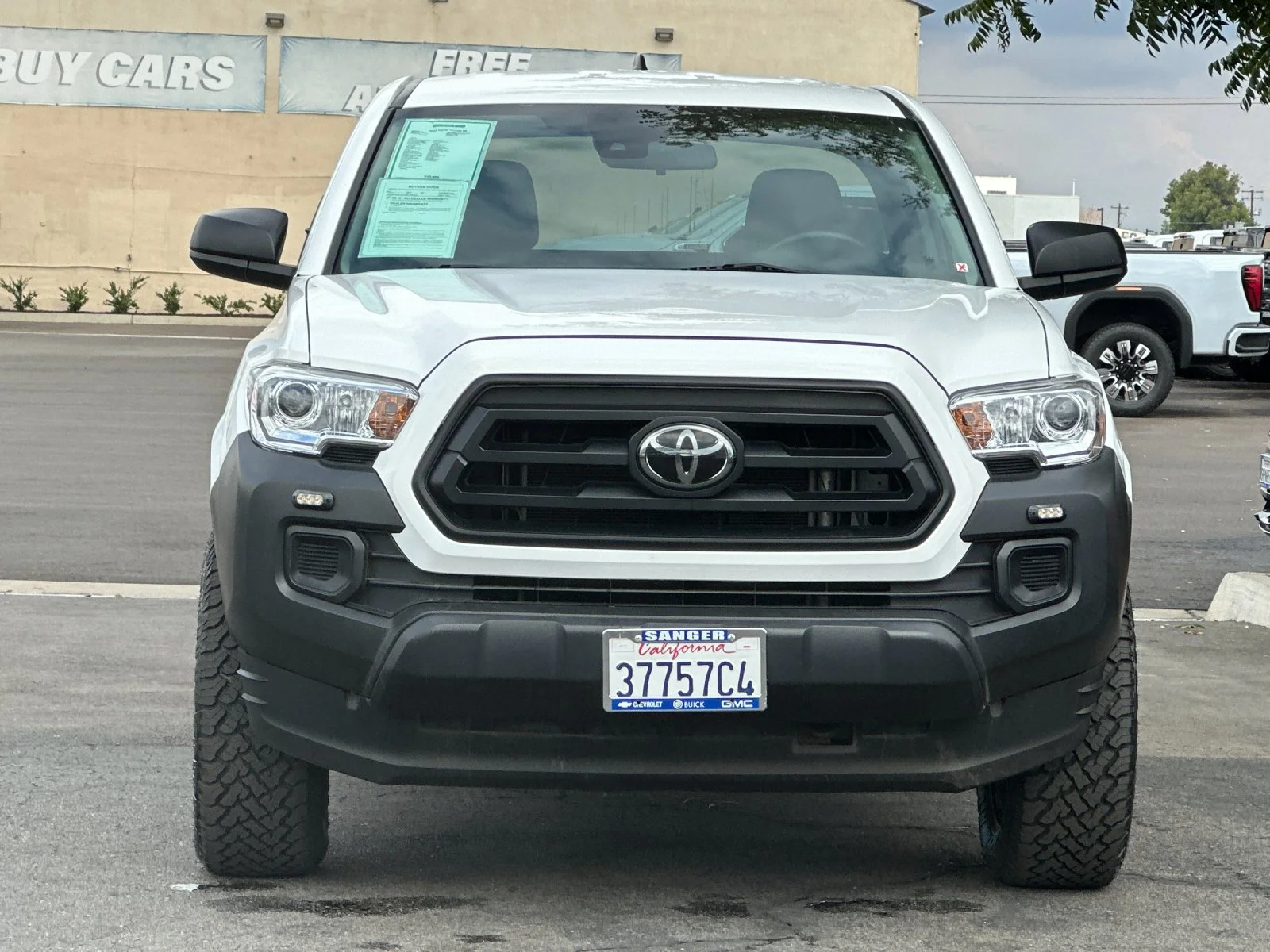 Used 2022 White Toyota SR image 8