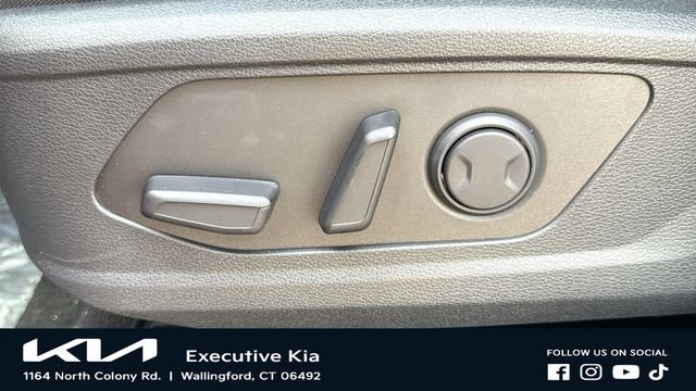 New 2026 Runway Red Kia X-Line image 11