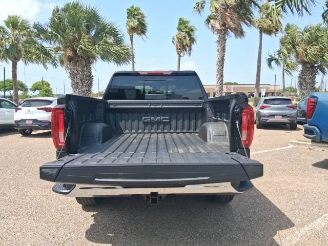 2026 GMC Sierra 1500 SLT - Photo 6