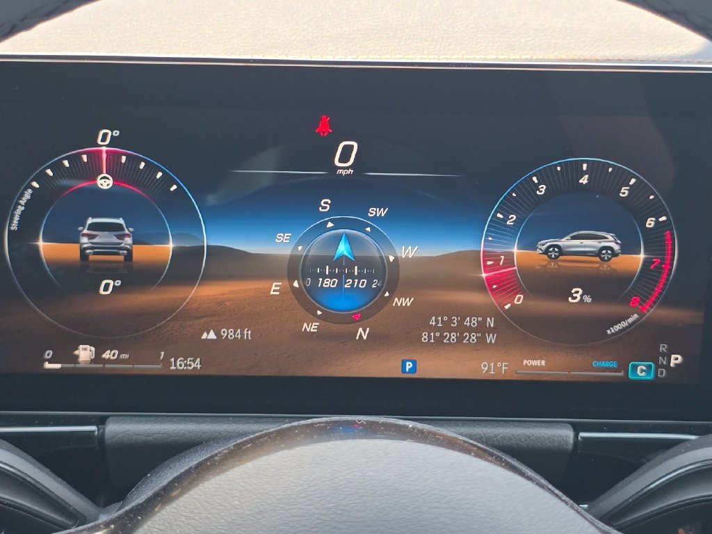 New 2026 Mountain Grey Metallic Mercedes-Benz GLA 250 image 33