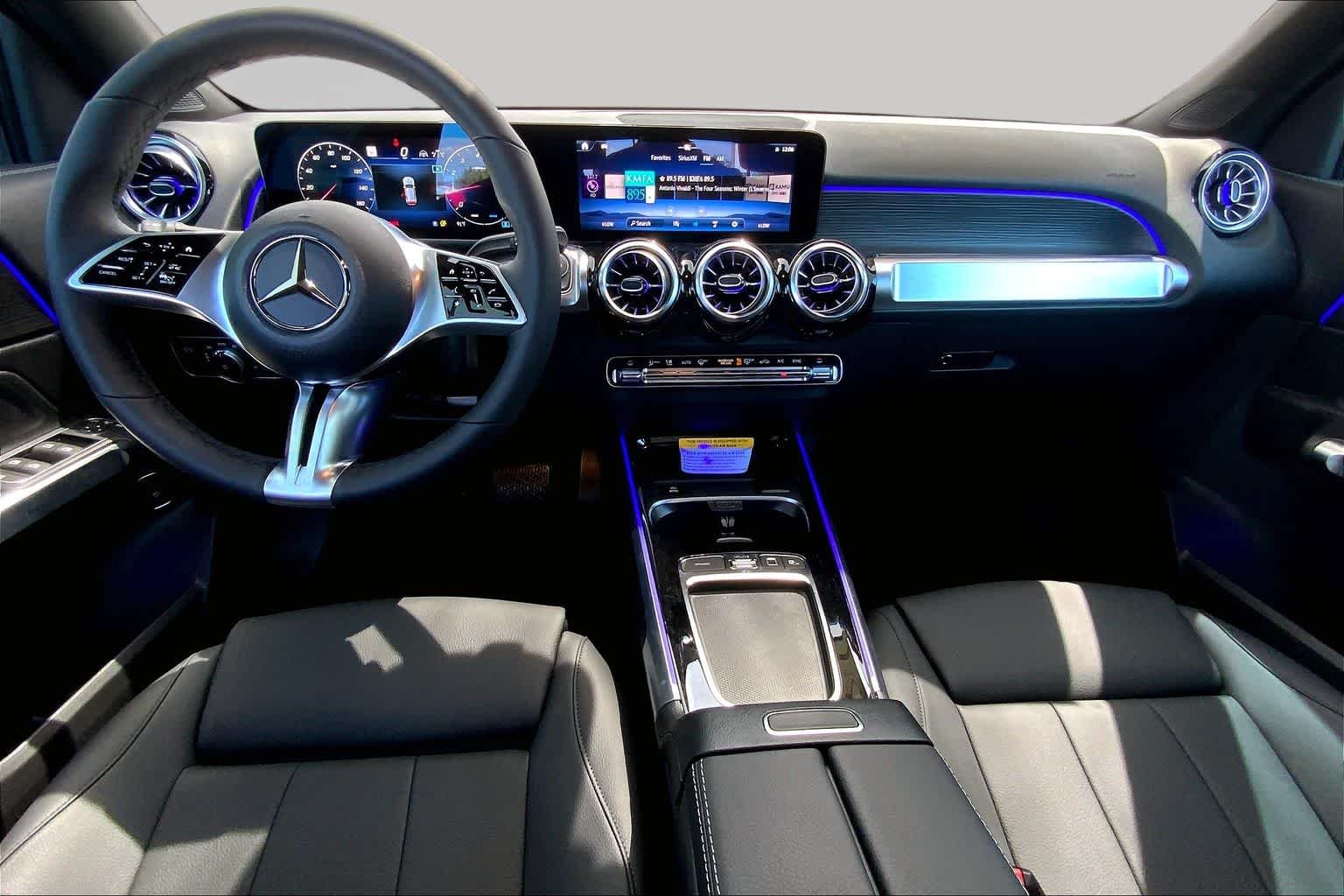 2025 Mercedes-Benz GLB Base - Photo 8