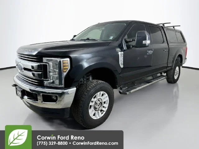Used 2018 Shadow Black Ford XLT image 4