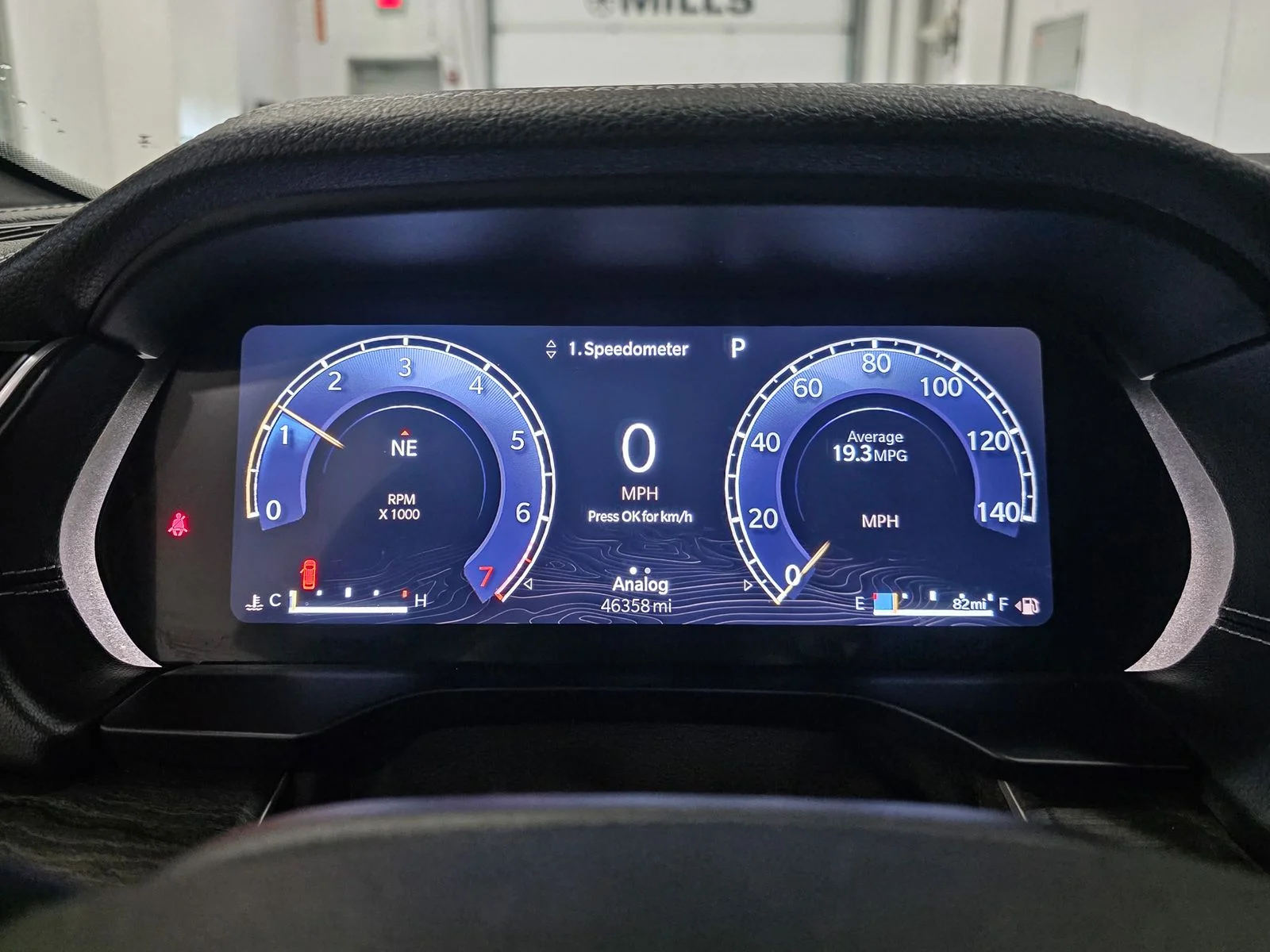 Used 2024 Gray Jeep Limited image 41