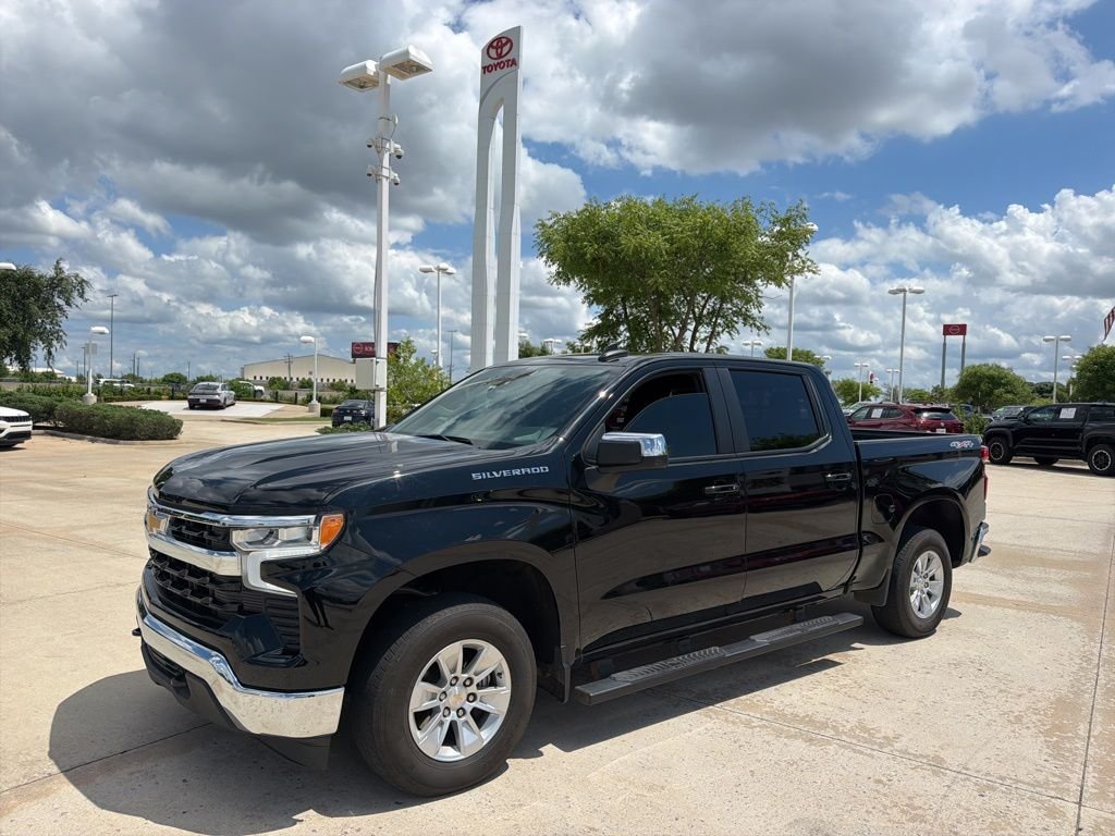 2024 Chevrolet Silverado 1500 LT 4X4 Crew Cab Short Box's photo